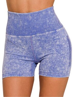 Washed Seamless High Waisted Shorts in Light Indigo